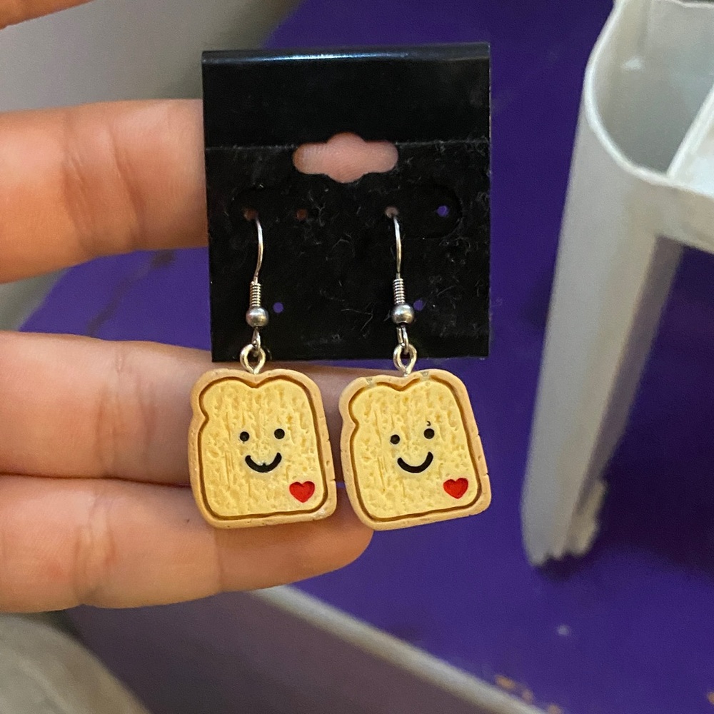 Cute Toast Earrings with Heart